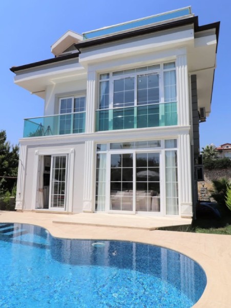 Korunaklı (Muhafazakar) Villa